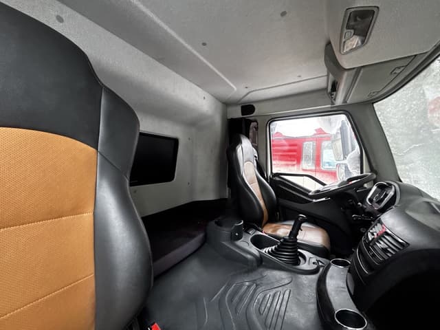 FAW J6* 6x4 Самосвал - 7