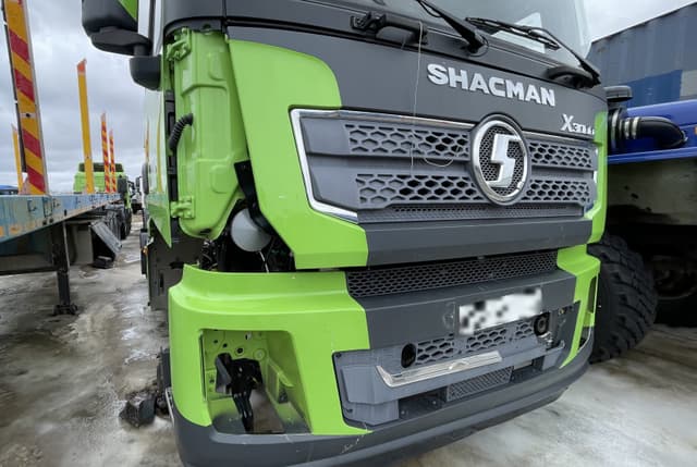 Shacman (Shaanxi) SX* 6x6 Седельный тягач - 2
