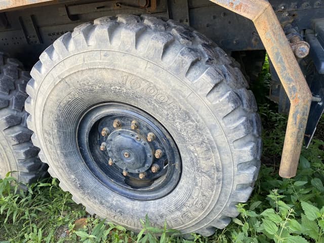 Завод Спецмаш SM02* на шасси Ural 6370 6x6 Самосвал - 8