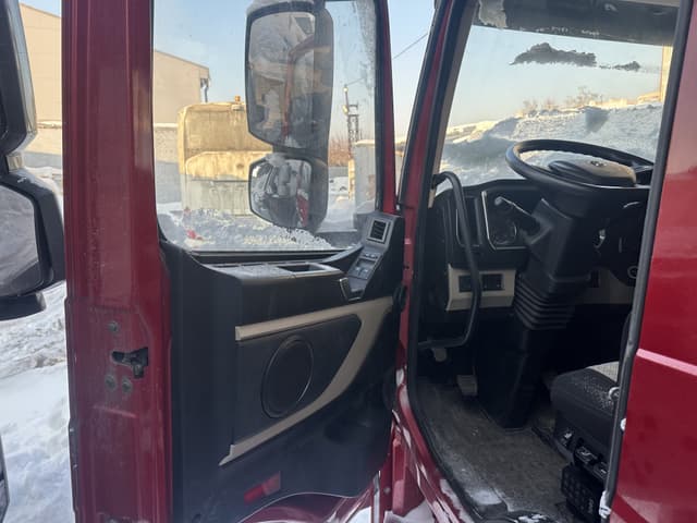 Dayun CGC4180 4x2 Седельный тягач - 6