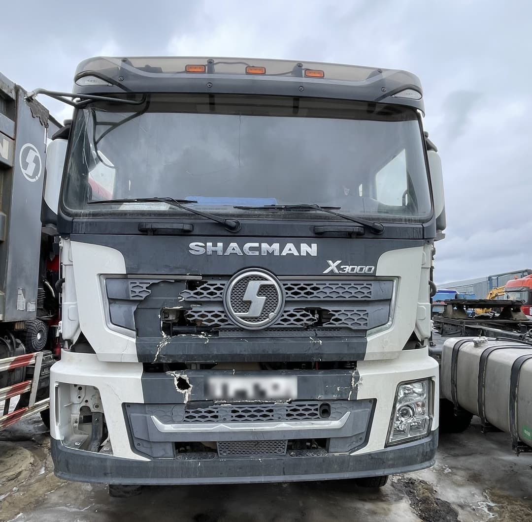 Shacman (Shaanxi) SX* 6x6 Седельный тягач - 2