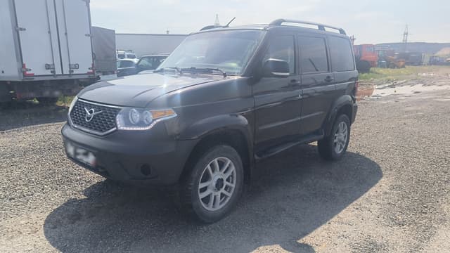 UAZ PATRIOT - 1