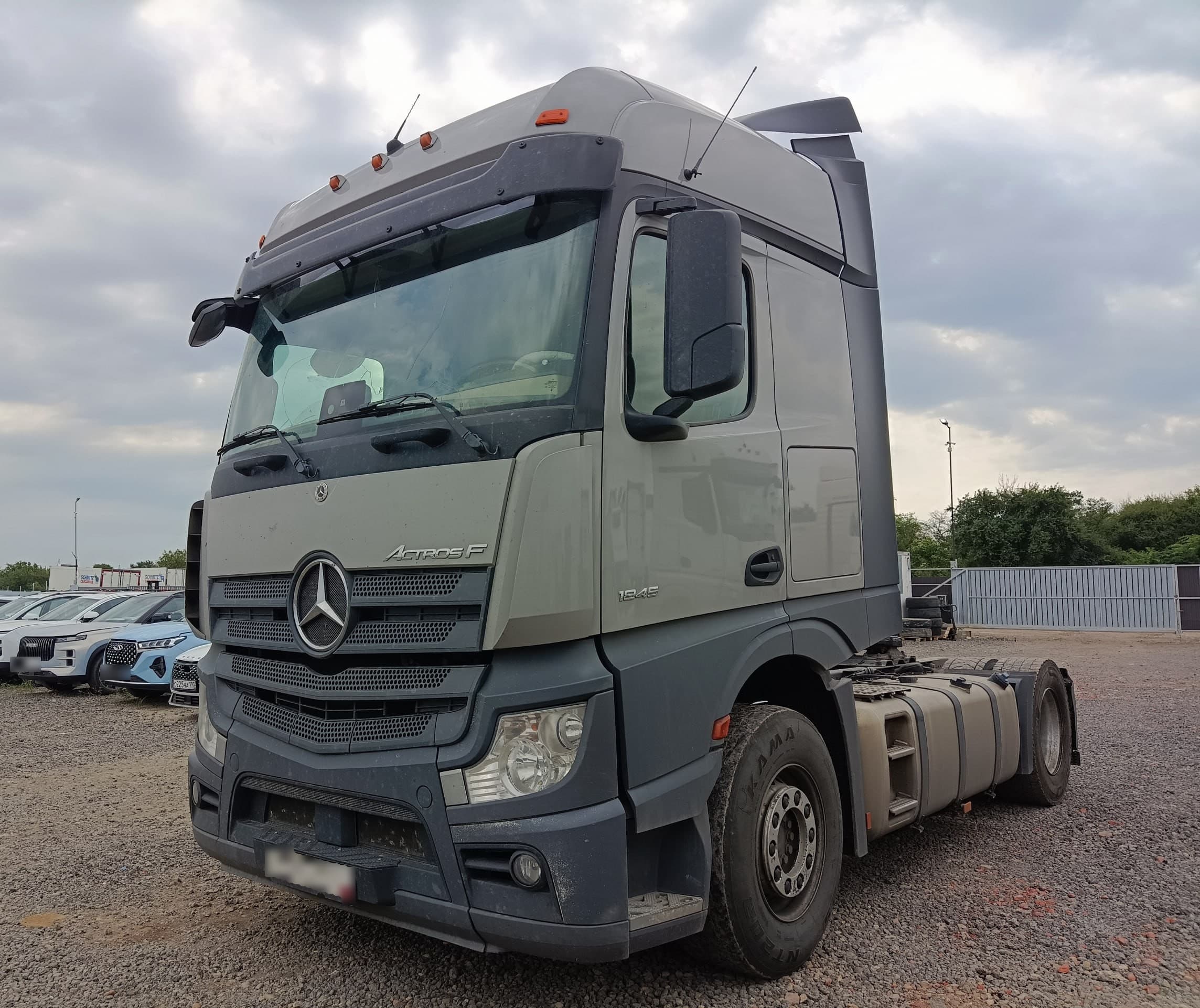 Mercedes-Benz Actros 4x2 Седельный тягач - 1