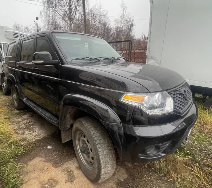 UAZ Pickup - 2