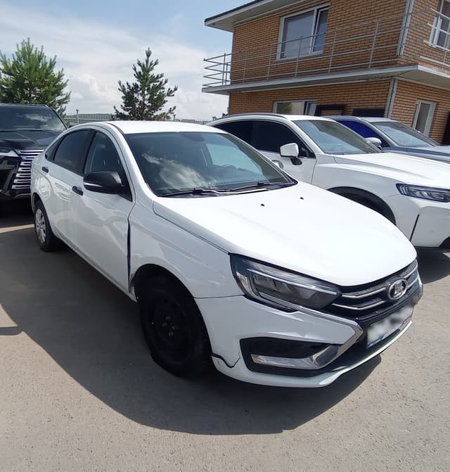 Lada Vesta седан - 2