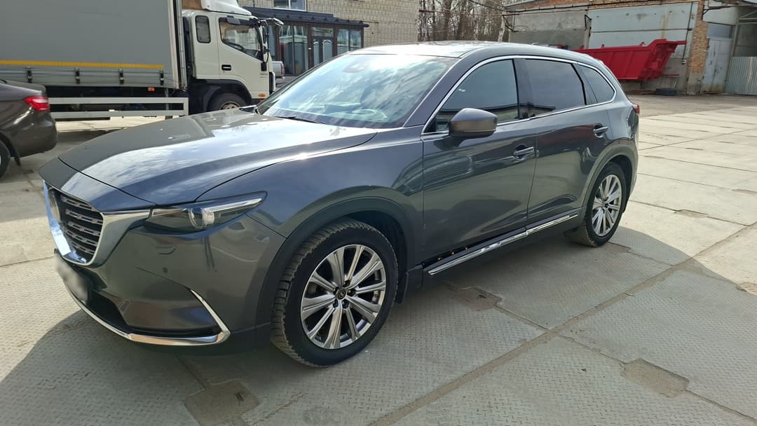 Mazda CX-9 - 1