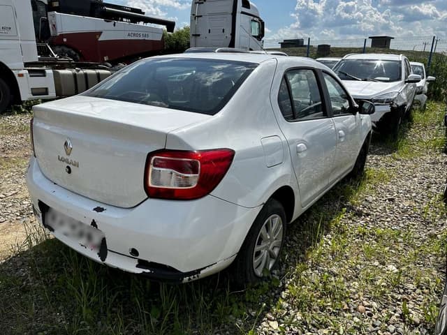Renault Logan II - 3