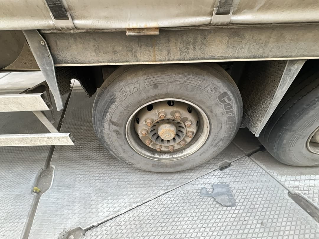 Bonum 9142* Полуприцеп шторный - 6