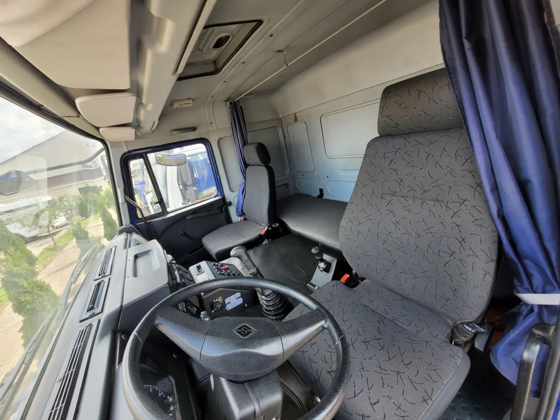 Ural 6370 6x6 Самосвал - 5