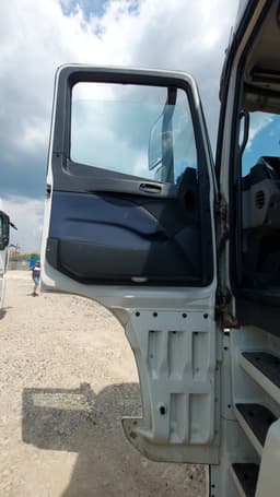 Foton AUMAN R 4x2 Седельный тягач - 8
