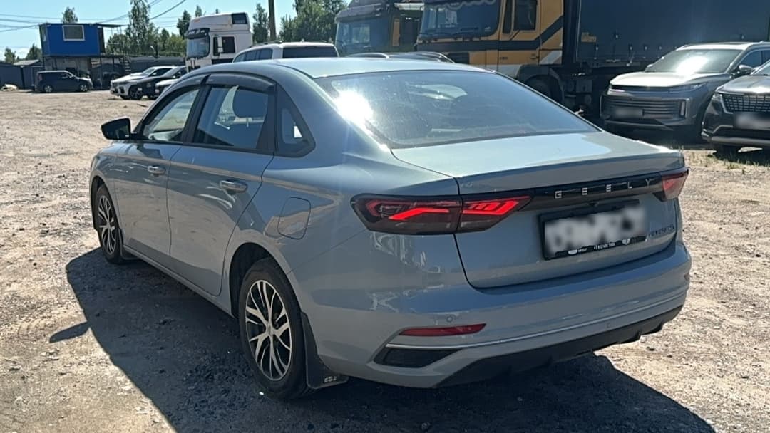 Geely EMGRAND - 4