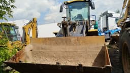 Xcmg LW330 Фронтальный погрузчик - 1