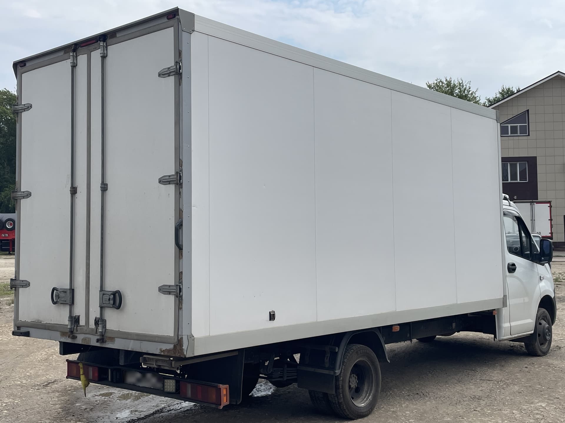Автомаш 2824* на шасси GAZ GAZELLE NEXT Изотермический/рефрижератор - 3