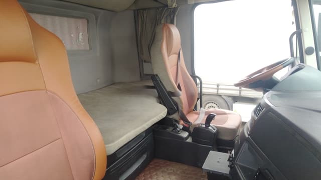 Foton AUMAN 4x2 Седельный тягач - 9