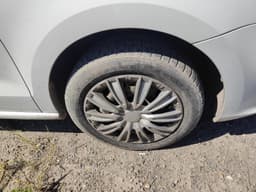 Volkswagen Polo - 9