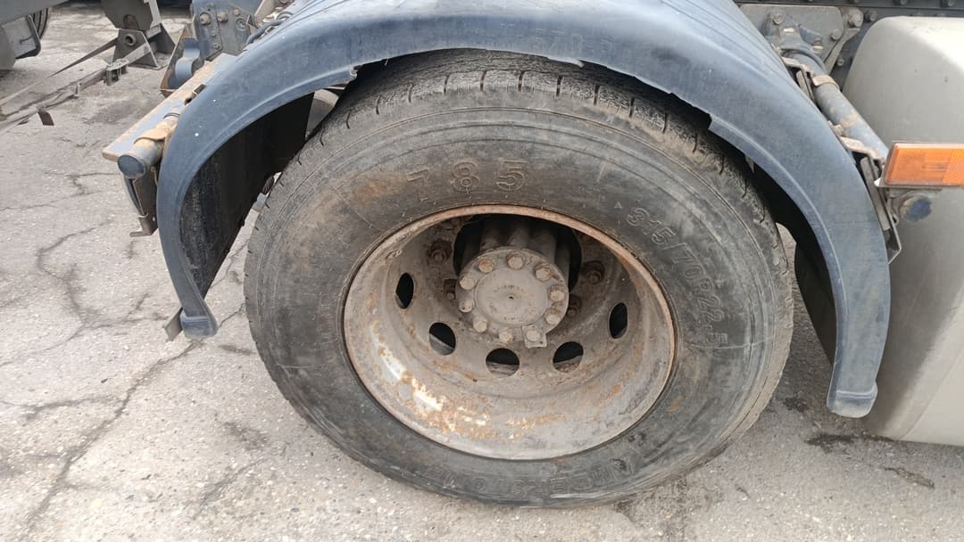 Камаз 5490 4x2 Седельный тягач - 9