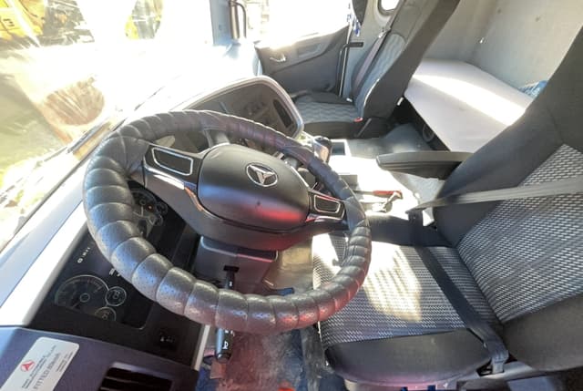 Sany SYZ320* 6x4 Самосвал - 6