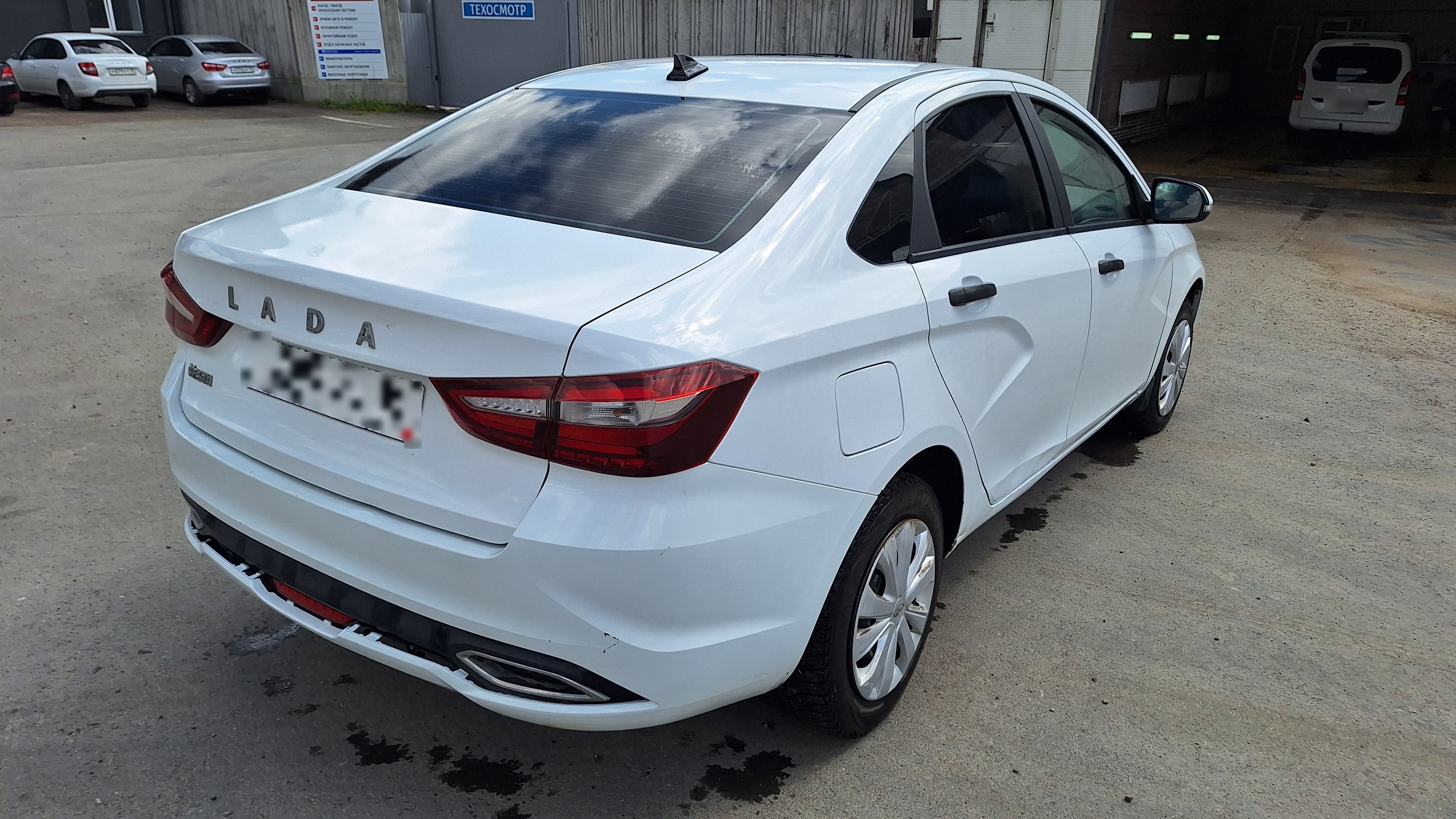 Lada Vesta седан - 3