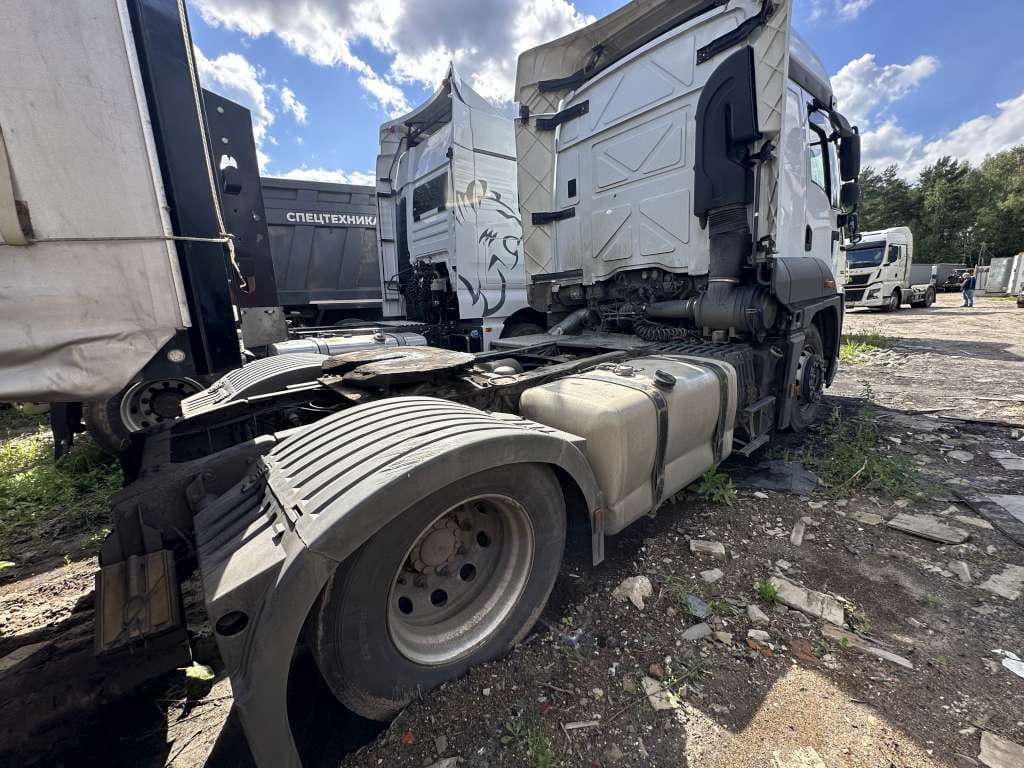 Ford Cargo 4x2 Седельный тягач - 3