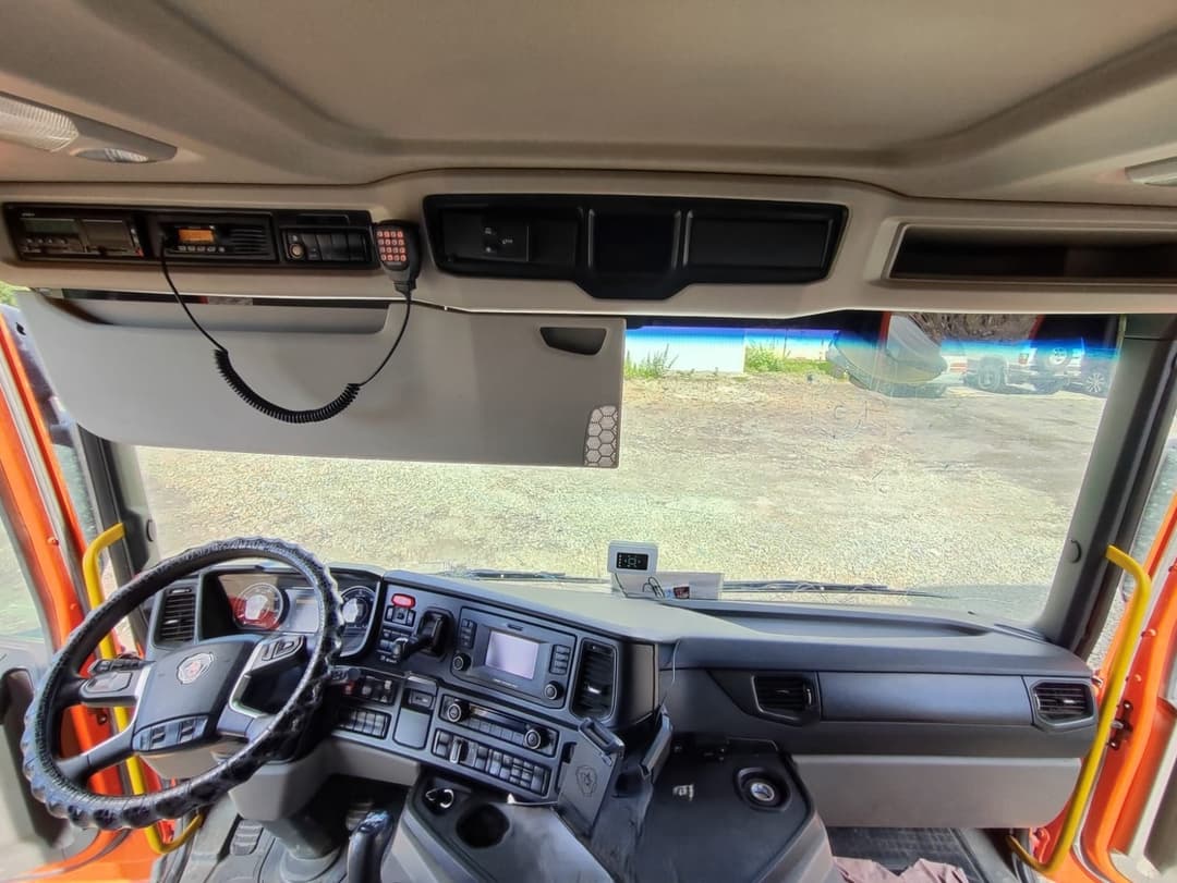 Scania P 8x4 Самосвал - 5