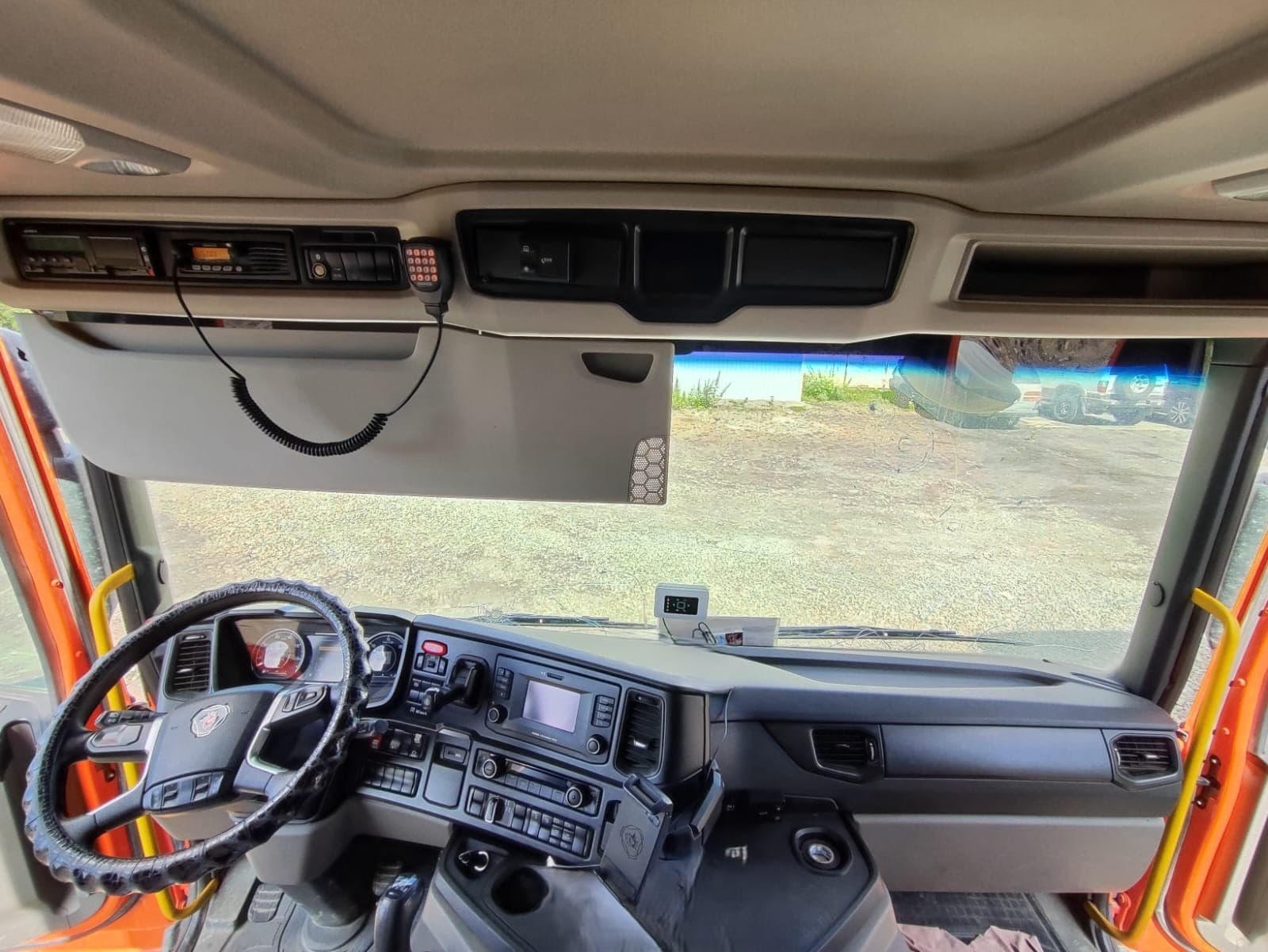 Scania P 8x4 Самосвал - 5