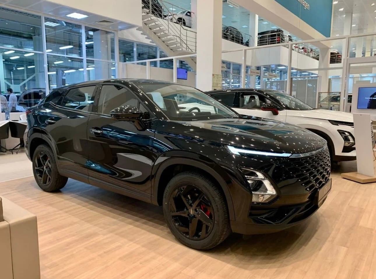 Omoda C5 - 4