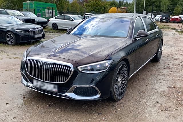 Mercedes-Benz S седан - 1