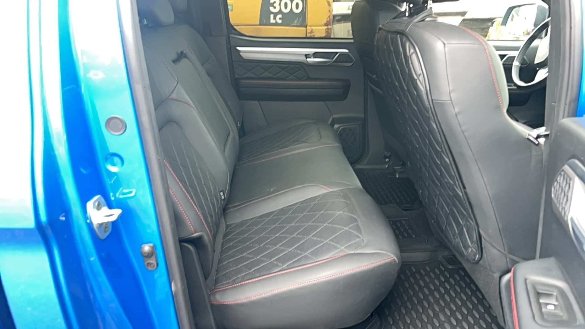 Jac T9 - 8