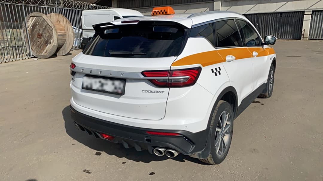 Geely Coolray - 3