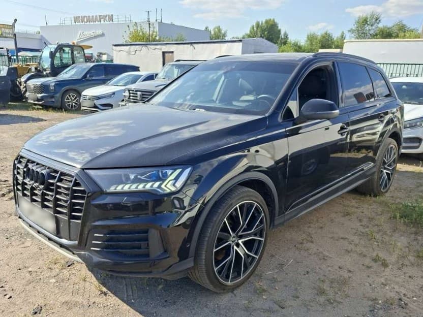 Audi Q7 - 1