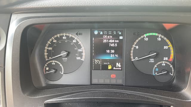 Mercedes-Benz Actros 4x2 Седельный тягач - 6