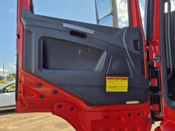 Shacman (Shaanxi) SX* 8x4 Самосвал - 8