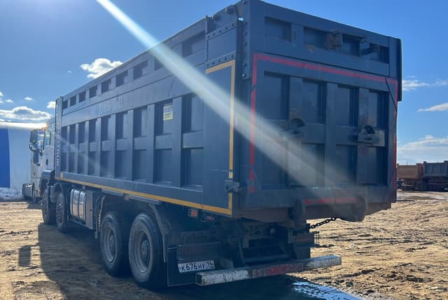 Howo T5G 8x4 Самосвал - 4