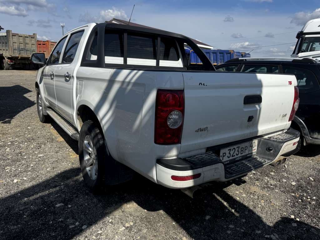 Jac T6 - 4