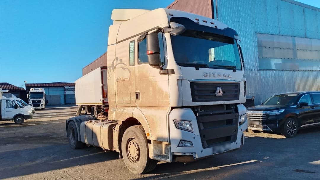 Sitrak C7H 4x2 Седельный тягач - 2
