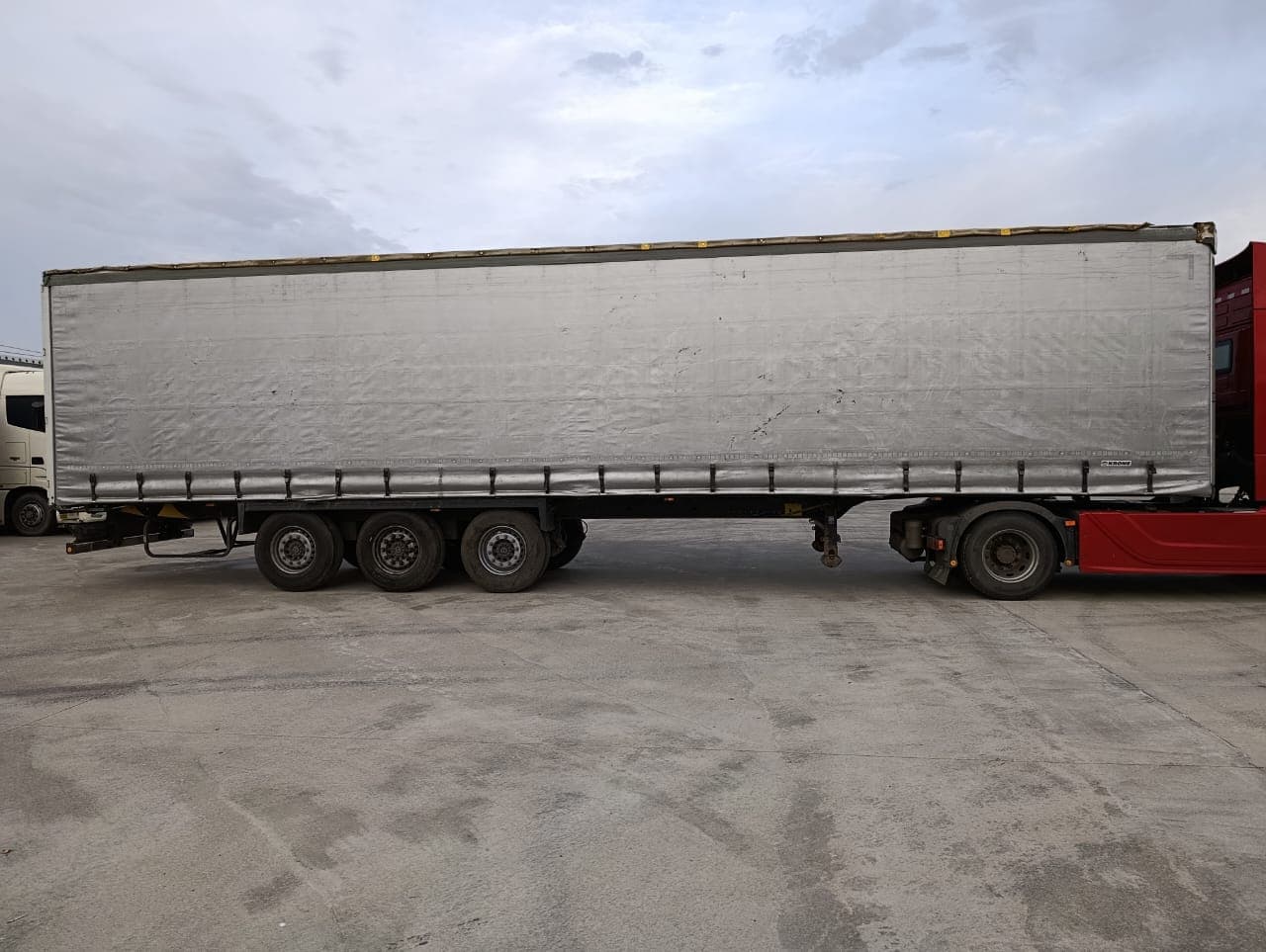 Krone SD Полуприцеп шторный - 3
