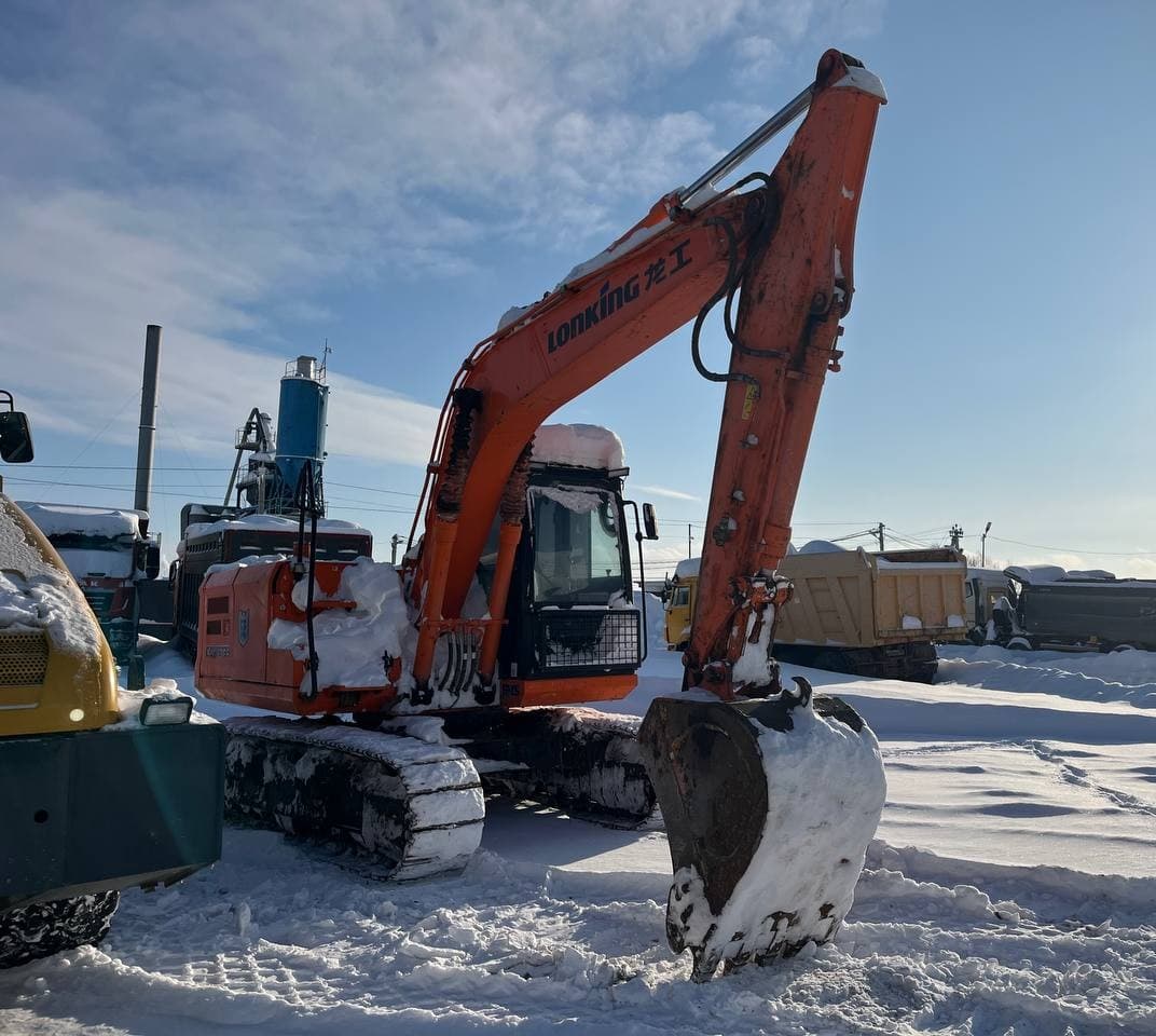 Lonking CDM6135 Экскаватор - 2