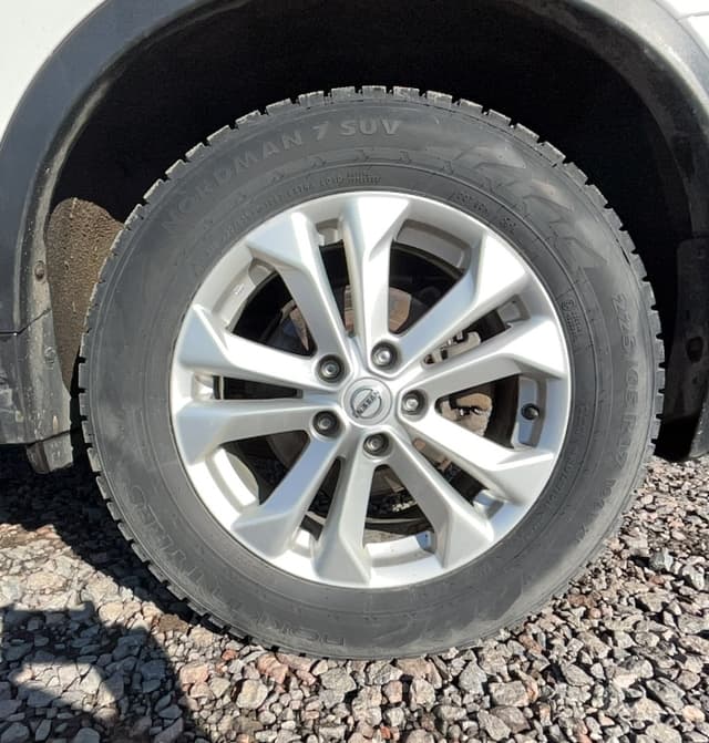 Nissan X-Trail - 9