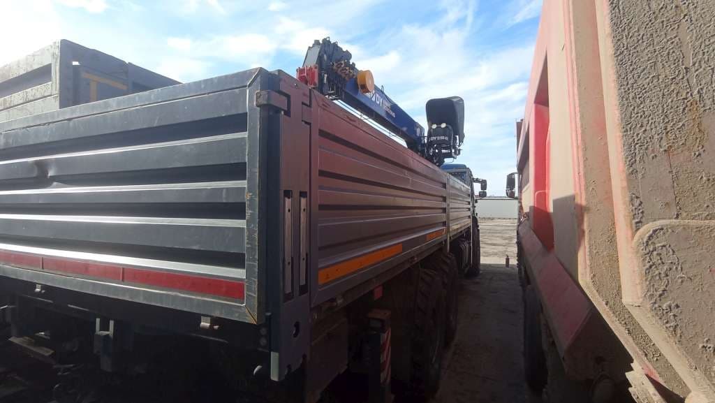 Карвинг 3370* на шасси КамАЗ 43118 6x6 Бортовой с КМУ - 3