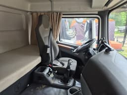 Shacman (Shaanxi) SX* 8x4 Самосвал - 8