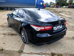 Toyota CAMRY - 4