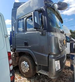 Shacman (Shaanxi) SX* 6x4 Седельный тягач - 2