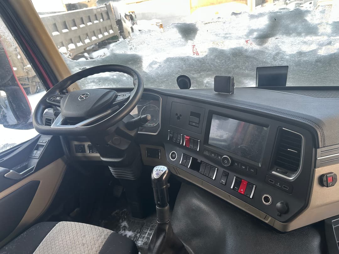 Dayun CGC4180 4x2 Седельный тягач - 4
