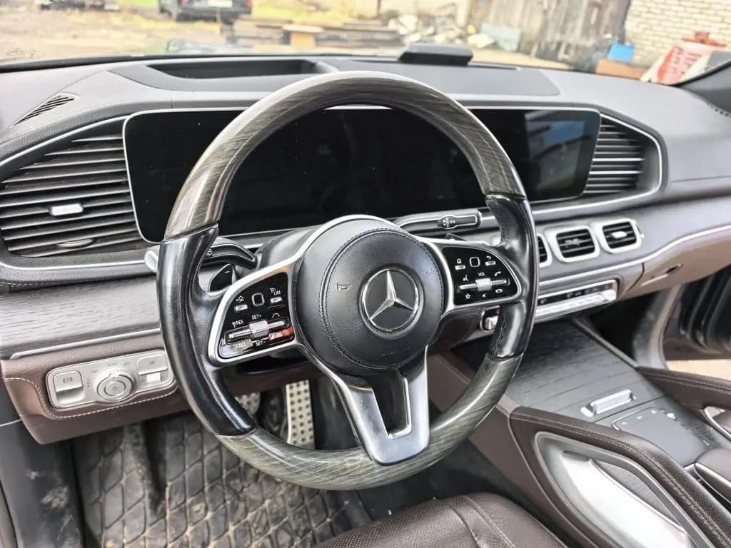 Mercedes-Benz GLS - 6