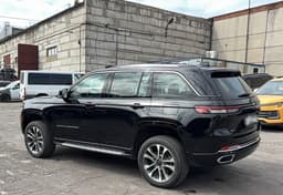 Jeep Grand Cherokee - 4