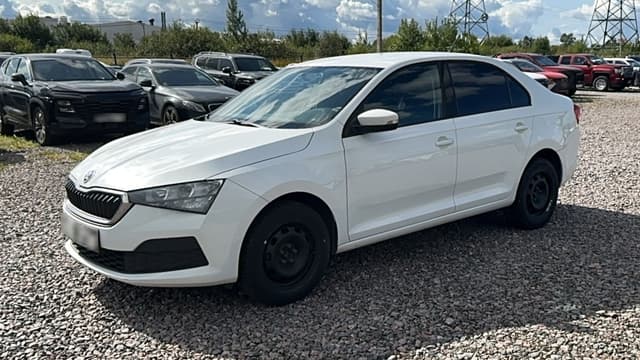 Skoda Rapid - 1