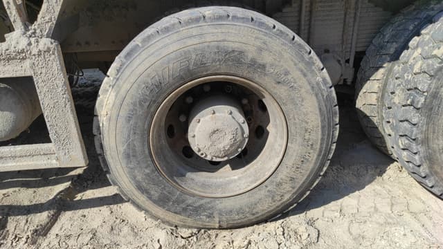 Shacman (Shaanxi) SX* 6x4 Самосвал - 10