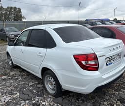 Lada Granta седан - 4