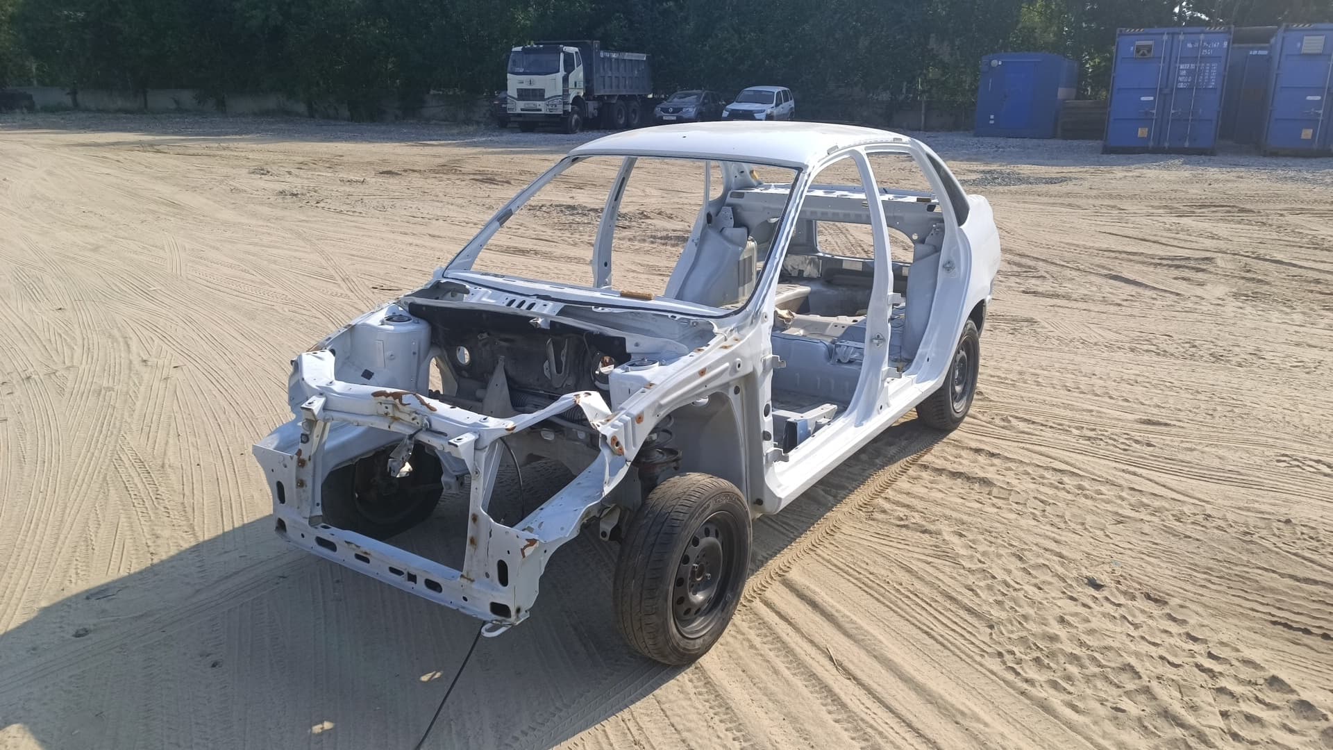 Lada Granta седан - 1