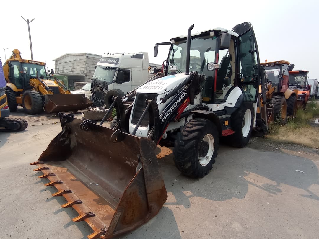 Hidromek HMK* Экскаватор-погрузчик - 1